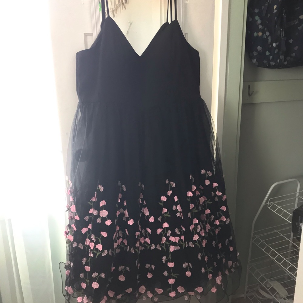 Floral Applique Tulle Dress